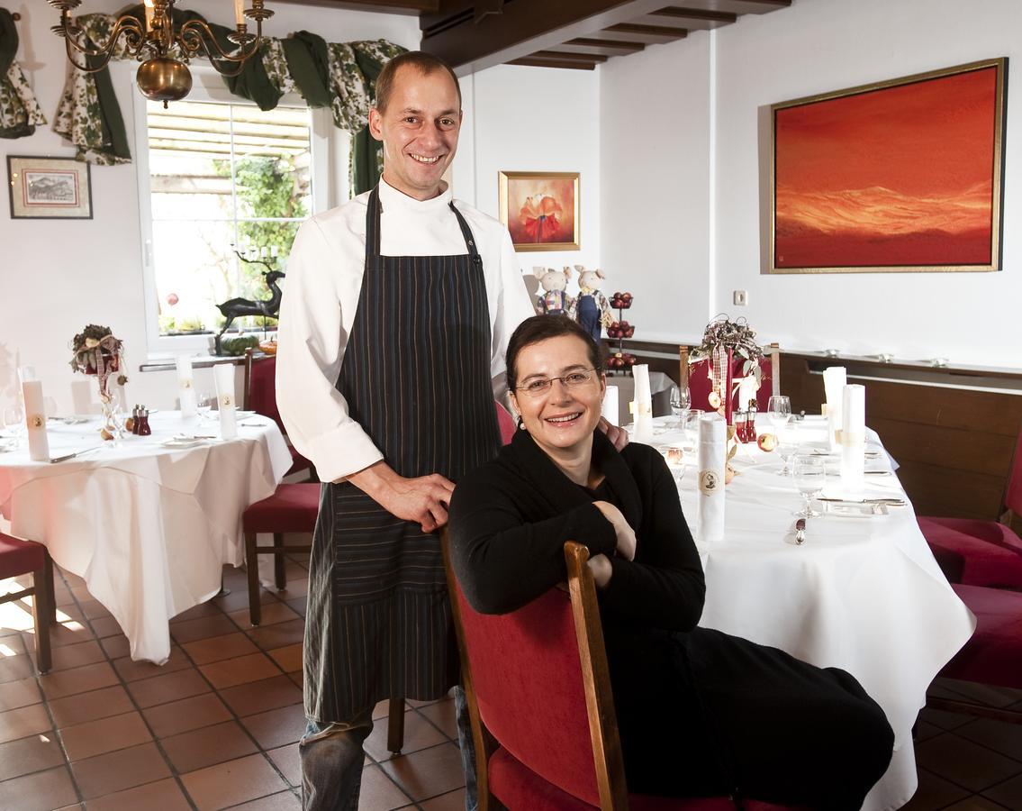 Zum Dorfschmied Hotel Klein Sankt Paul Kültér fotó